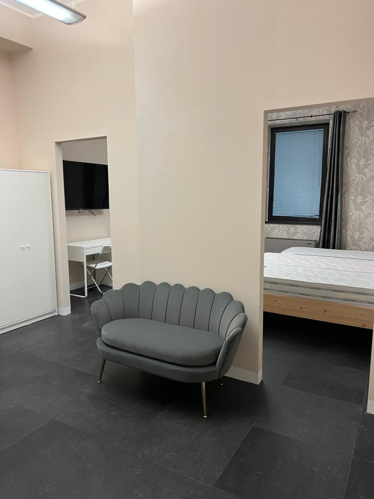 The Rock House Affittacamere Con Bagno Privato Piacenza Exterior photo