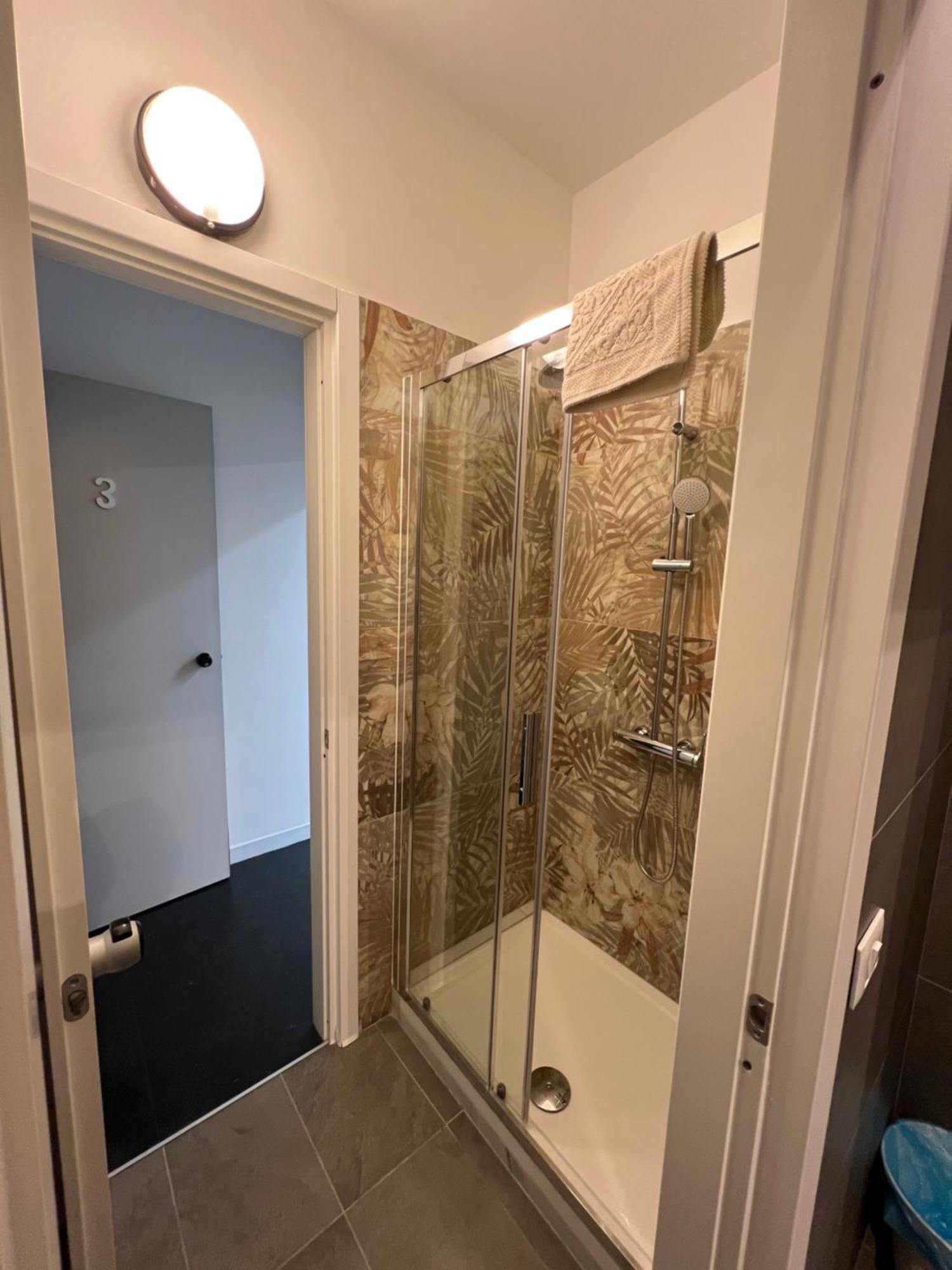 The Rock House Affittacamere Con Bagno Privato Piacenza Exterior photo