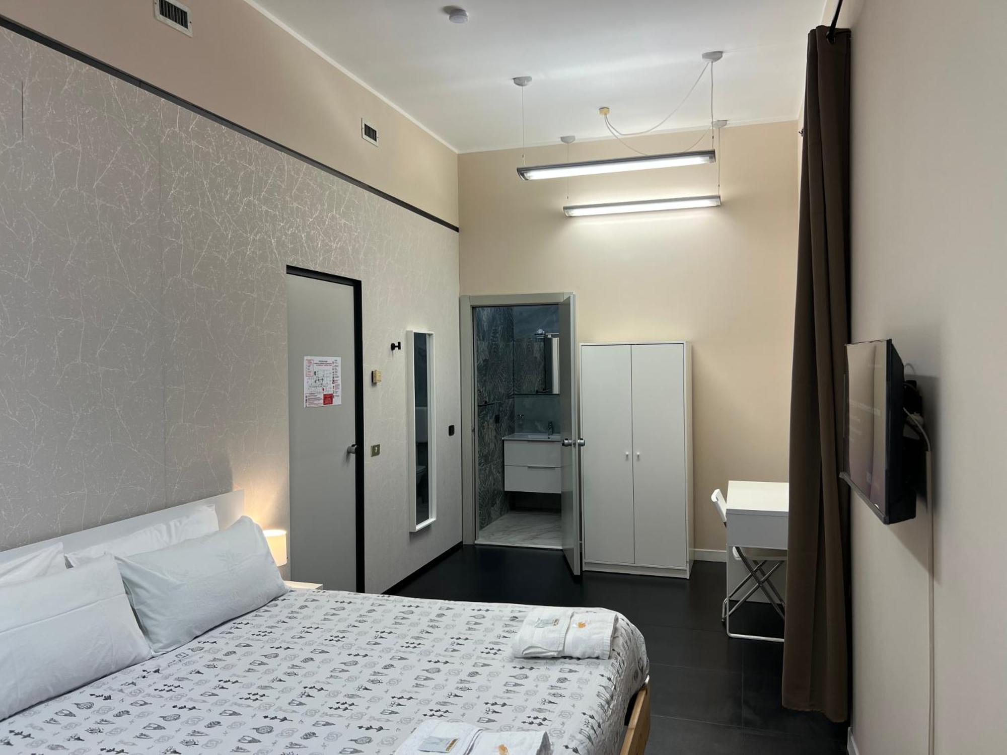 The Rock House Affittacamere Con Bagno Privato Piacenza Exterior photo